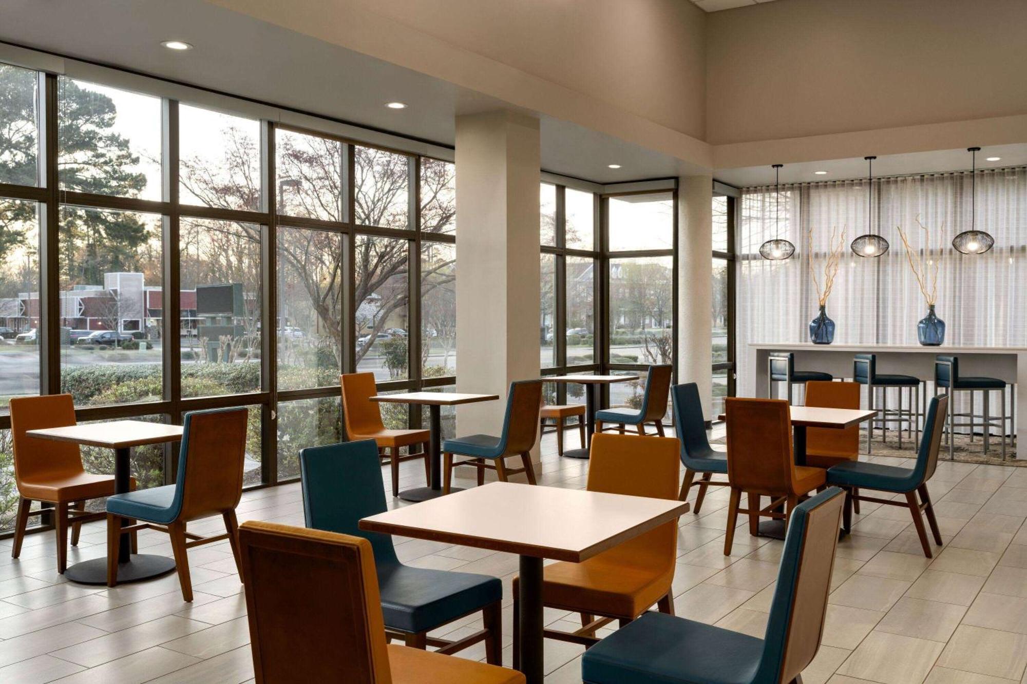 Wingate By Wyndham Hotel Williamsburg